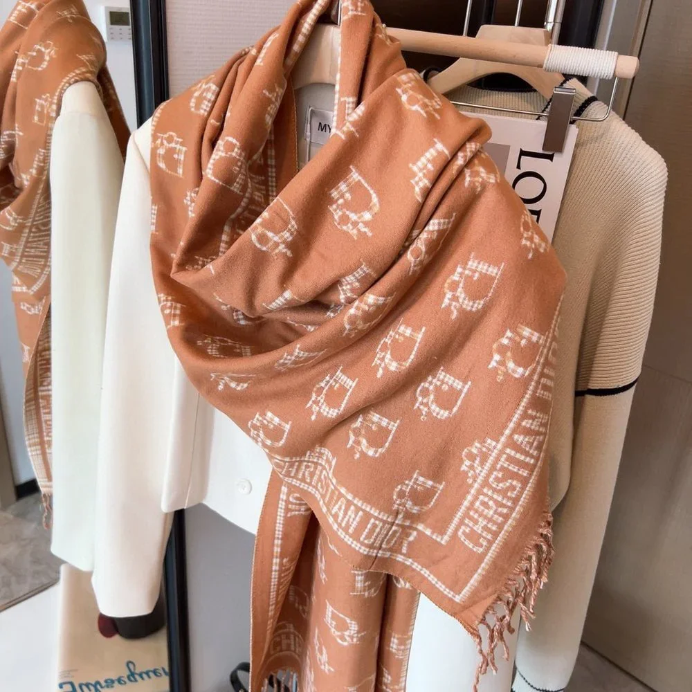 💎✨AUTHENTIC✨💎Dior scarf